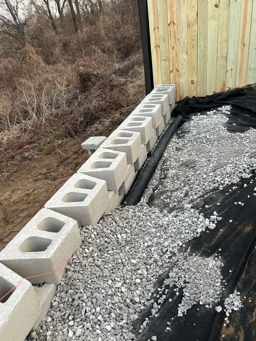 Gallery photos for Retaining Wall & Backyard Putting Green – Harbor Town: Image #4