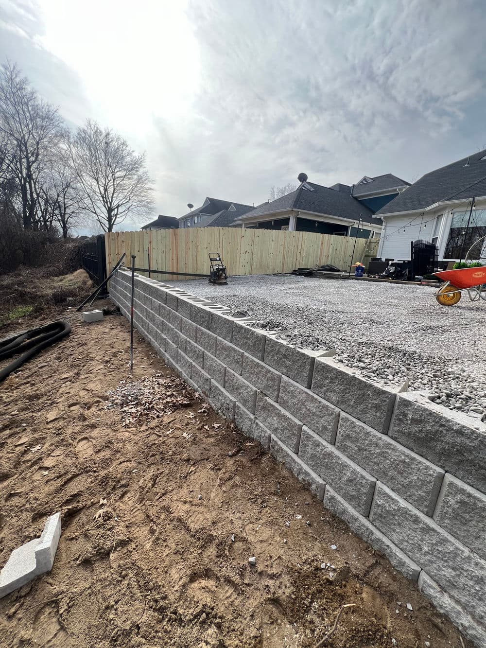 Retaining Wall & Backyard Putting Green – Harbor Town image