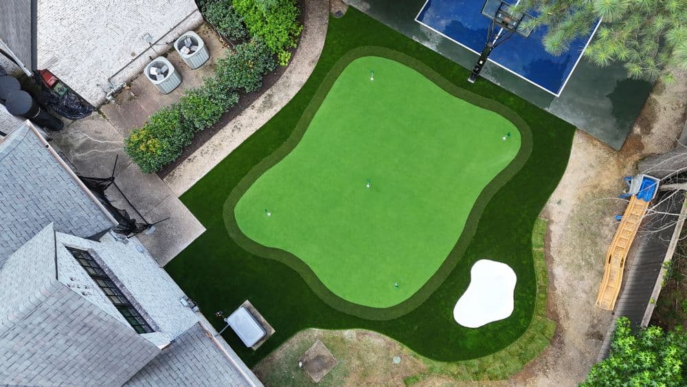 Putting Green image