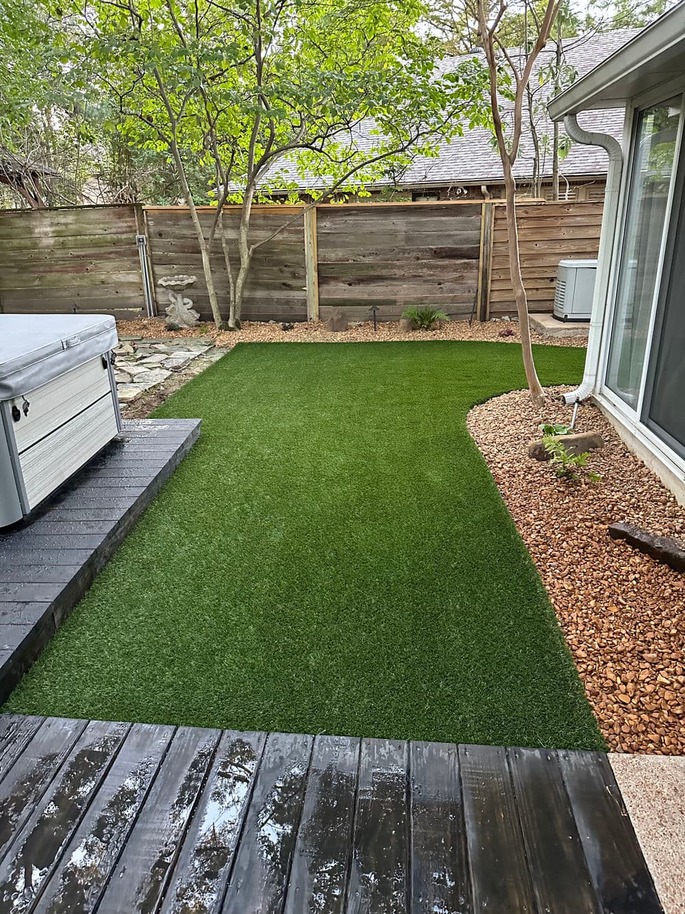 Gallery photos for Stunning Artificial Turf Installation in Memphis: Image #4
